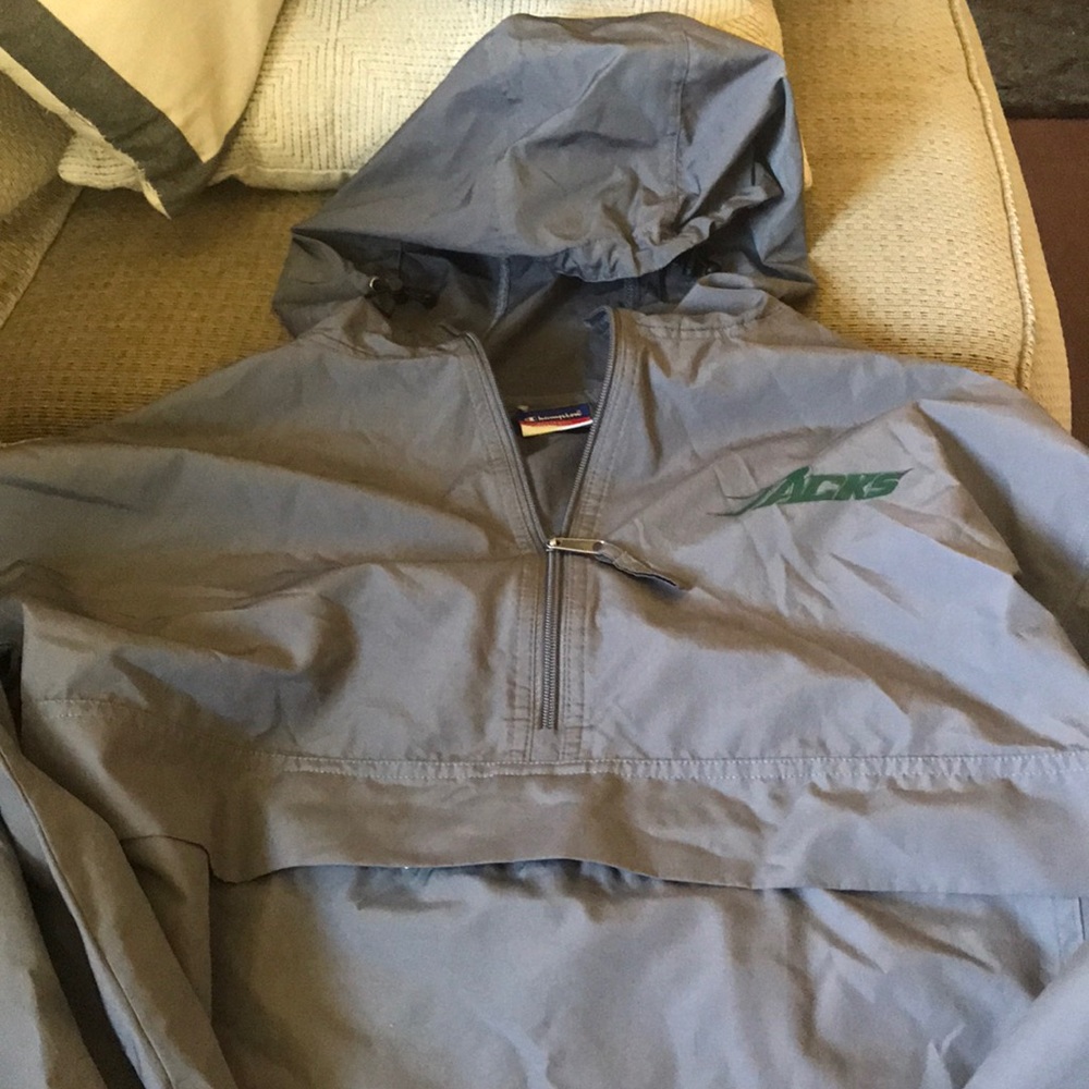 Nice windbreaker Humboldt State Jacks